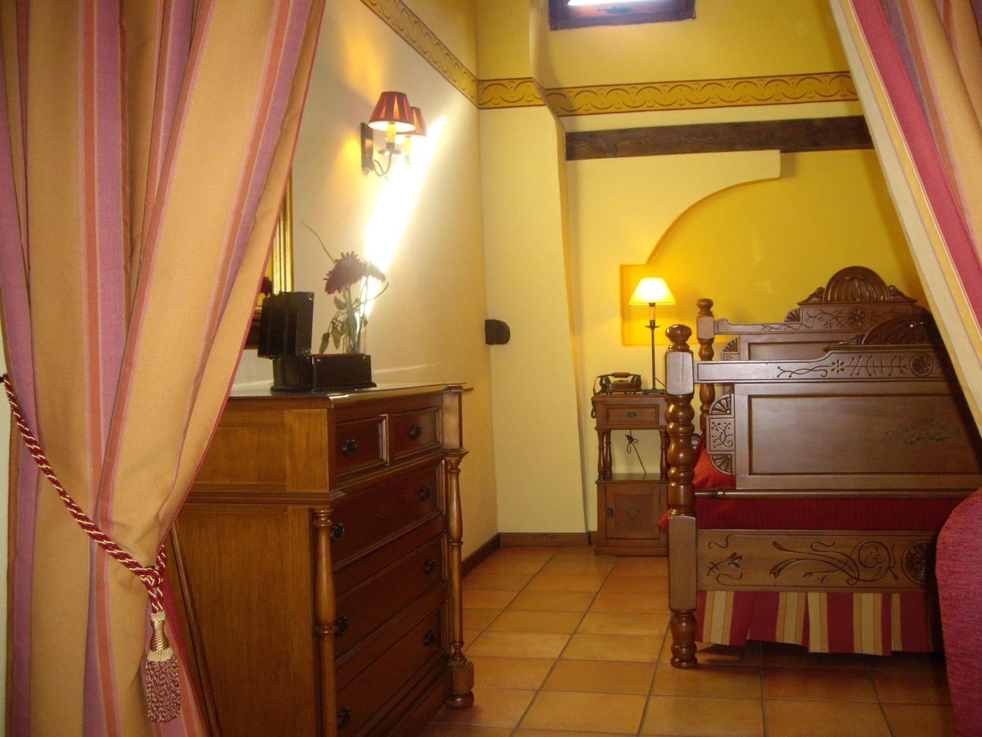 Hotel La Casa Del Abuelo Albarracin Luaran gambar